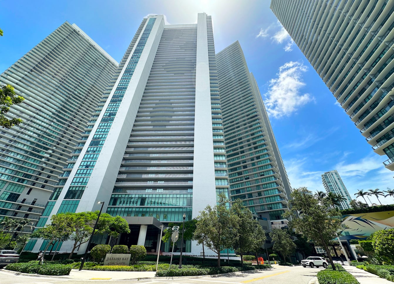 Paraiso Bay Condo Miami